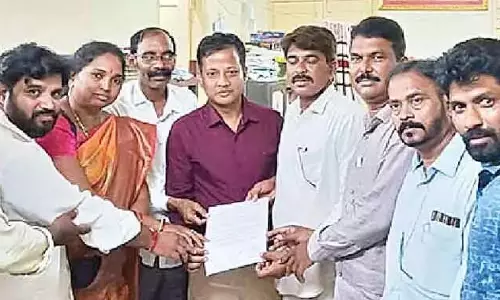 RINL के ठेका श्रमिकों की सेवा बहाल की जाएगी RINL के ठेका श्रमिकों की सेवा बहाल की जाएगी