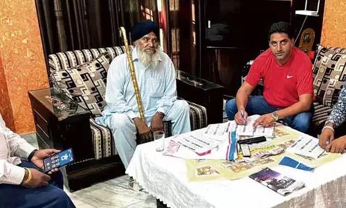 पंचायत चुनाव में NRI ले रहे गहरी दिलचस्पी पंचायत चुनाव में NRI ले रहे गहरी दिलचस्पी