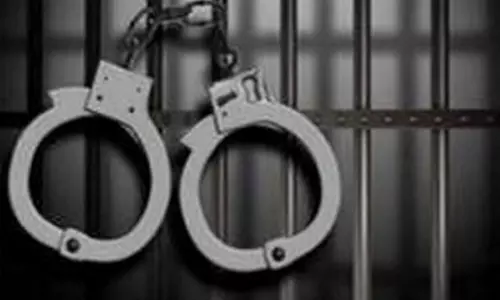 अयोध्या गैंगरेप के आरोपी Moeed Khan के खिलाफ धोखाधड़ी का मामला दर्ज
