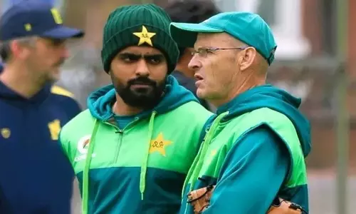 बाबर आज़म के इस्तीफ़े से PCB की वनडे कप्तानी की योजना में बाधा बाबर आज़म के इस्तीफ़े से PCB की वनडे कप्तानी की योजना में बाधा