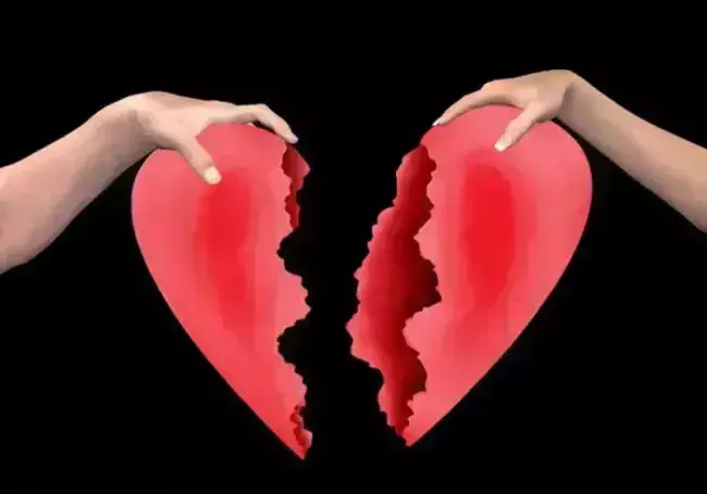 Lifestyle: ब्रेकअप के बाद गर्लफ्रेंड का दिल ऐसे जीते Lifestyle: ब्रेकअप के बाद गर्लफ्रेंड का दिल ऐसे जीते