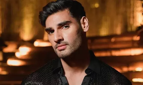 Ahan Shetty बॉर्डर 2 में शामिल हुए, सुनील शेट्टी की विरासत का सम्मान करने का वादा Ahan Shetty बॉर्डर 2 में शामिल हुए, सुनील शेट्टी की विरासत का सम्मान करने का वादा