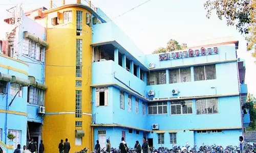 Indore: प्रशासन और निगम ने 110 बेसमेंट पर की कार्रवाई