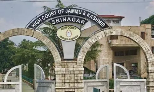 Jammu: मीरवाइज की ‘नजरबंदी’ पर याचिका पर कल हाईकोर्ट में सुनवाई