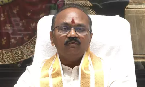 CM तिरुमाला में ब्रह्मोत्सवम में भाग लेंगे, पट्टू वस्त्र चढ़ाएंगे, केंद्रीय रसोई का उद्घाटन करेंगे CM तिरुमाला में ब्रह्मोत्सवम में भाग लेंगे, पट्टू वस्त्र चढ़ाएंगे, केंद्रीय रसोई का उद्घाटन करेंगे