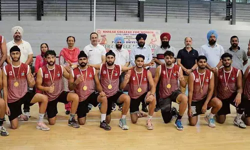 KCW, SCD गवर्नमेंट कॉलेज बास्केटबॉल चैंपियन बने