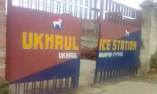 Manipur : उखरुल में हिंसा के दौरान भीड़ ने पुलिस थाने पर धावा बोला, हथियार लूटे