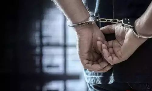 BREAKING: नसरल्लाह के समर्थन में जुलूस निकालने वाले 8 समर्थक गिरफ्तार BREAKING: नसरल्लाह के समर्थन में जुलूस निकालने वाले 8 समर्थक गिरफ्तार