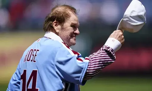 Pete Rose अभी भी हॉल ऑफ़ फ़ेम में नहीं जा पाएँगे