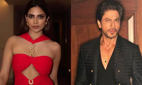 Malavika Mohanan ने शाहरुख खान के साथ अपनी मुलाकात को याद किया