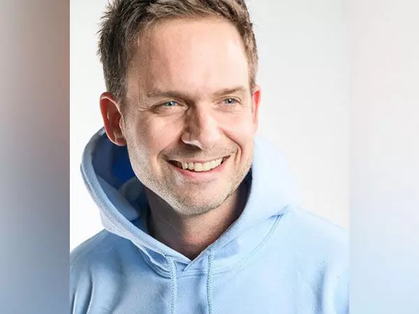 Patrick J. Adams ने बताया, कैसे सूट्स ने सक्सेशन का मार्ग प्रशस्त किया