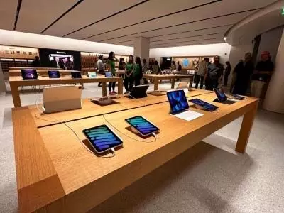 Apple भारत में और अधिक रिटेल स्टोर शुरू करेगा