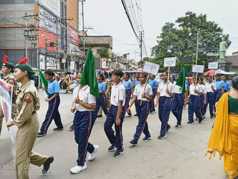 Assam : कछार जिला आयुक्त मृदुल यादव ने अंतर्राष्ट्रीय बालिका दिवस समारोह के लिए