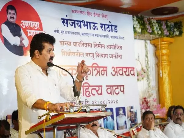 Maharashtra के मंत्री संजय राठौड़ की कार दुर्घटनाग्रस्त