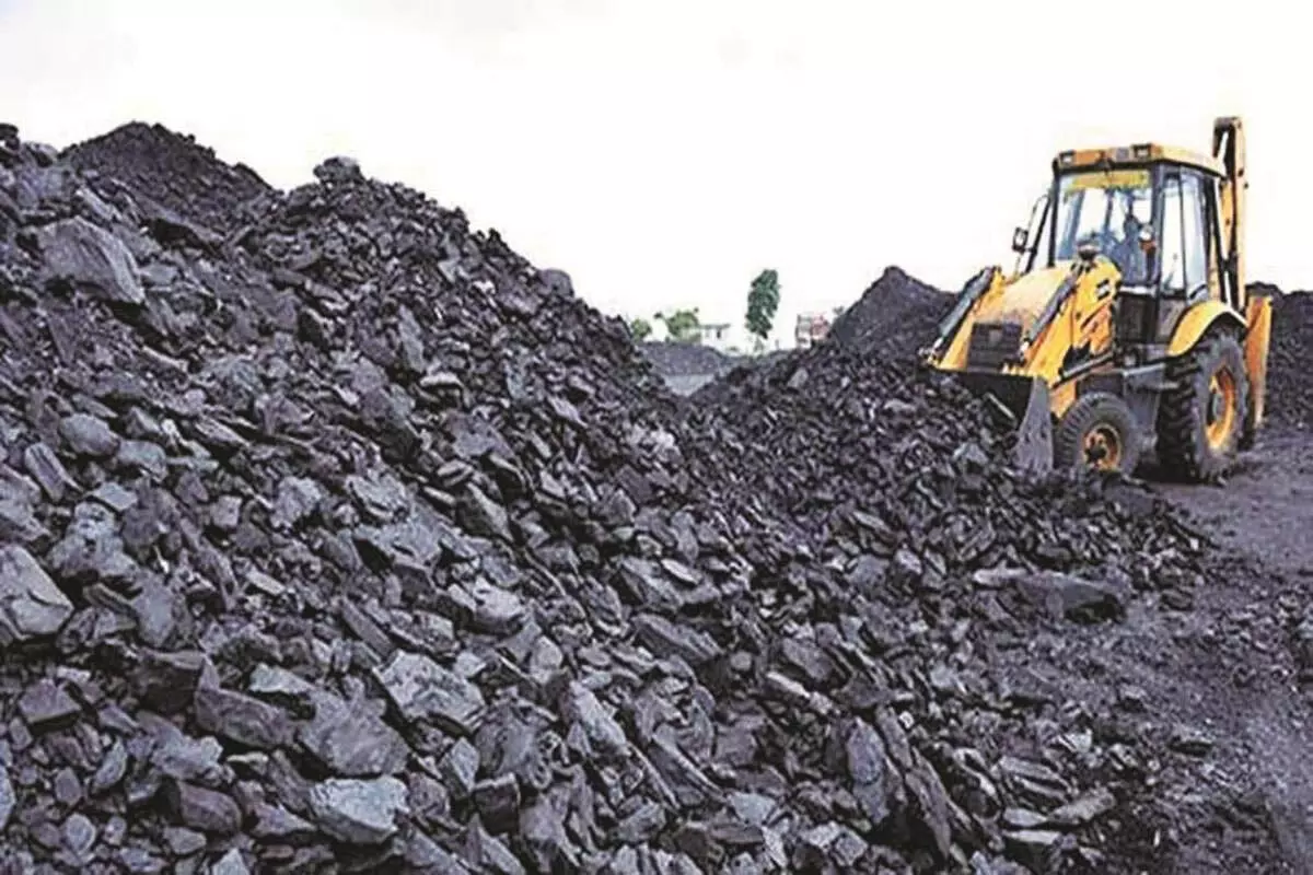 Coal India के शेयर में -0.28% की गिरावट