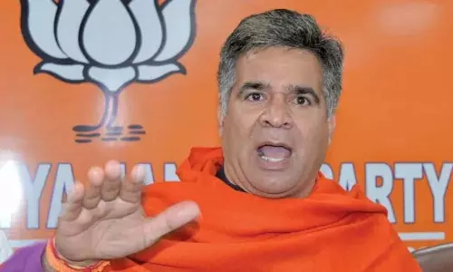 भाजपा को सबसे बड़ी पार्टी बनने का भरोसा: Raina भाजपा को सबसे बड़ी पार्टी बनने का भरोसा: Raina