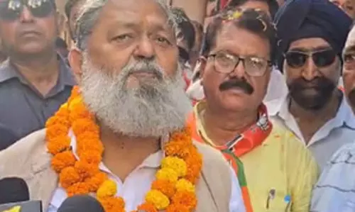 प्रवासी पक्षी हैं अशोक तंवर : अनिल विज