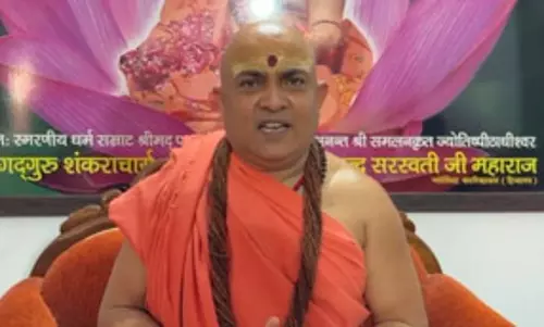 साईं प्रतिमा विवाद पर जितेंद्रानंद सरस्वती ने महाराष्ट्र चुनाव के मद्देनजर राजनीतिक साजिश की जताई आशंका