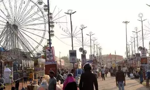 Ghaziabad: यातायात पुलिस ने दो प्रमुख रामलीला स्थलों के पास सात पार्किंग स्थल खोले Ghaziabad: यातायात पुलिस ने दो प्रमुख रामलीला स्थलों के पास सात पार्किंग स्थल खोले
