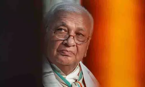 Kerala : राज्यपाल आरिफ मोहम्मद खान ने ‘राष्ट्र विरोधी गतिविधियों’ पर रिपोर्ट मांगी Kerala : राज्यपाल आरिफ मोहम्मद खान ने ‘राष्ट्र विरोधी गतिविधियों’ पर रिपोर्ट मांगी