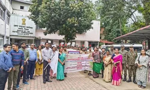 Cachar DC: अंतरराष्ट्रीय बालिका दिवस समारोह की शुरुआत के लिए हरी झंडी