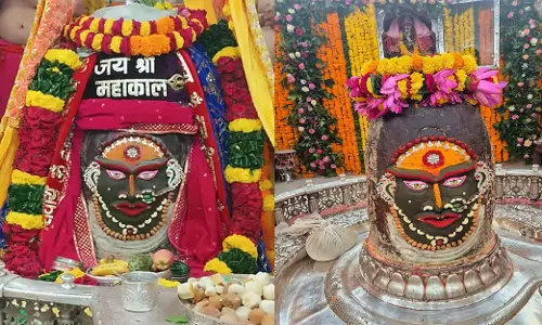 Ujjain में नवरात्रि के दूसरे दिन देवी स्वरूप में सजे महाकाल Ujjain में नवरात्रि के दूसरे दिन देवी स्वरूप में सजे महाकाल