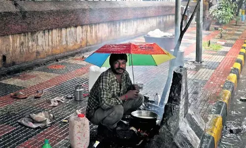 Telangana में बारिश और गरज के साथ छींटे पड़ने का येलो अलर्ट 5 अक्टूबर तक बढ़ाया गया
