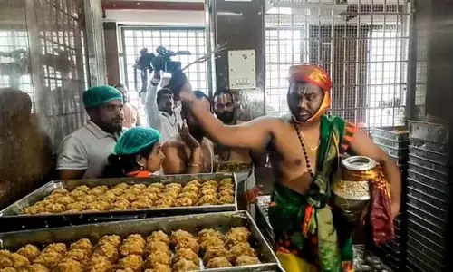 Andhra Pradesh: स्वतंत्र जांच याचिका पर सुप्रीम कोर्ट में अहम सुनवाई आज Andhra Pradesh: स्वतंत्र जांच याचिका पर सुप्रीम कोर्ट में अहम सुनवाई आज