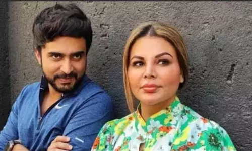 Rakhi Sawant ने अपने पूर्व पति के खिलाफ की आलोचना