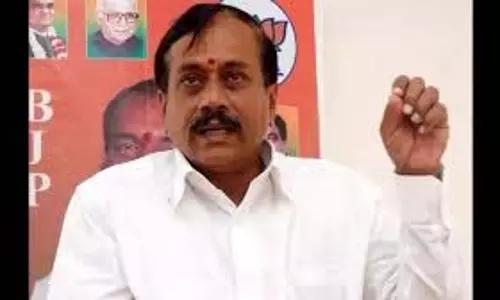 एच राजा ने वीसीके सम्मेलन की आलोचना की एच राजा ने वीसीके सम्मेलन की आलोचना की