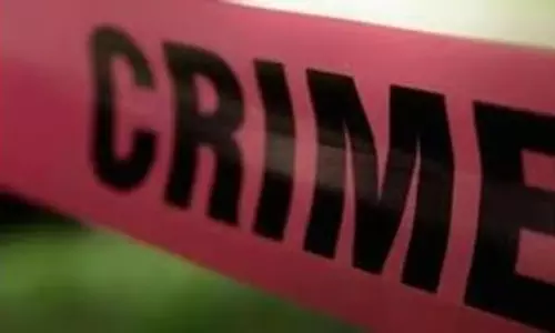 Assam : तीन महिलाओं ने ड्यूटी पर तैनात पुलिस अधिकारी पर हमला किया