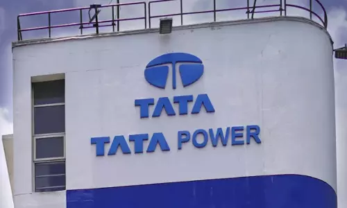 Tata Power के शेयर में -1.05% की गिरावट