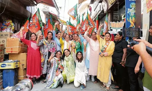 Haryana : करनाल में आखिरी दिन प्रत्याशियों ने चुनाव प्रचार को दिया अंतिम बल