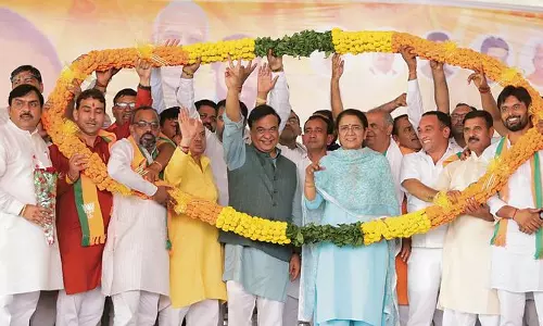 Haryana में लोग पिता-पुत्र की सरकार को अनुमति नहीं देंगे