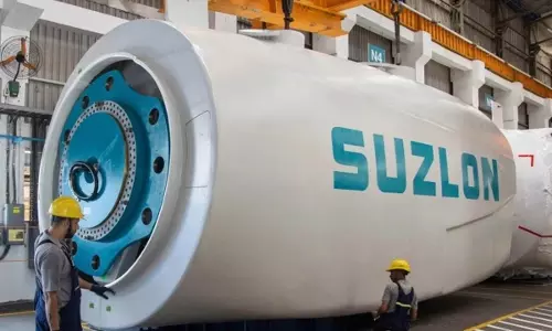 Suzlon के शेयर में -0.92% की गिरावट