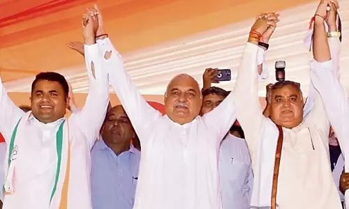 Haryana : हुड्डा ने जाट बहुल क्षेत्र में कांग्रेस की रणनीति को आगे बढ़ाया Haryana : हुड्डा ने जाट बहुल क्षेत्र में कांग्रेस की रणनीति को आगे बढ़ाया