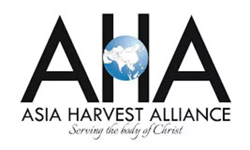 AHA: पादरी रॉबर्ट किकोन के खिलाफ आरोपों पर प्रतिक्रिया दी AHA: पादरी रॉबर्ट किकोन के खिलाफ आरोपों पर प्रतिक्रिया दी