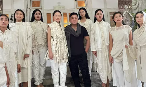 Tribal Design Forum: लुप्त हो रहे आदिवासी शिल्प के बीच प्रशस्त कर रहा Tribal Design Forum: लुप्त हो रहे आदिवासी शिल्प के बीच प्रशस्त कर रहा