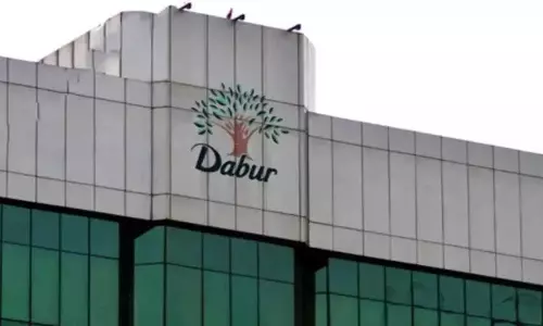 Dabur India में 6% से ज़्यादा की गिरावट Dabur India में 6% से ज़्यादा की गिरावट