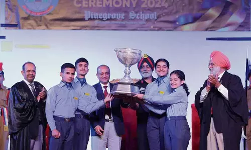 Solan School में शिक्षा और खेल में मेधावी विद्यार्थियों को किया गया सम्मानित Solan School में शिक्षा और खेल में मेधावी विद्यार्थियों को किया गया सम्मानित