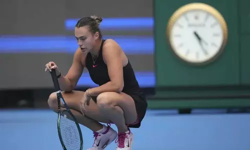 Karolina Muchova ने आर्यना सबालेंका की 15 मैचों की जीत का सिलसिला तोड़ा