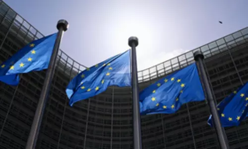 EU ने इजरायली हमलों के बीच लेबनान के लिए अतिरिक्त 30 मिलियन यूरो सहायता पैकेज की घोषणा की EU ने इजरायली हमलों के बीच लेबनान के लिए अतिरिक्त 30 मिलियन यूरो सहायता पैकेज की घोषणा की