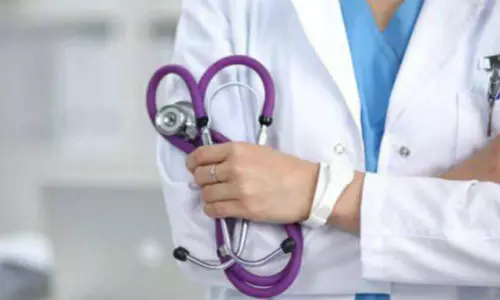 निजी क्लीनिक में मरीज देखने वाले सरकारी डॉक्टरों की खैर नहीं