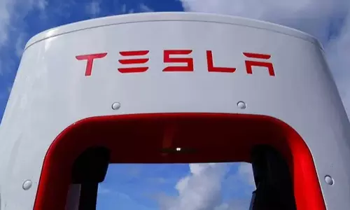 Tesla ने कथित तौर पर 2026 में रोबोटैक्सी सहित चार नई बैटरियों की योजना बनाई
