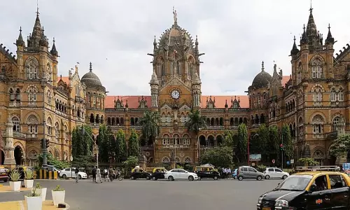 CSMT परिसर में महिला से सामूहिक बलात्कार, एफआईआर दर्ज