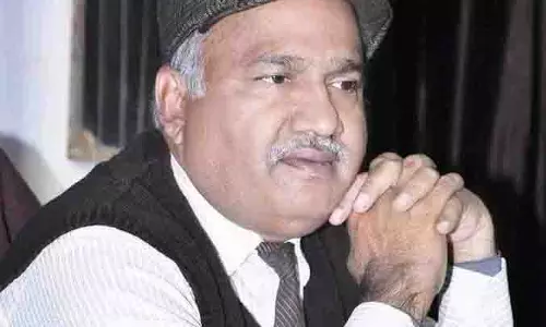 शैक्षणिक संस्थान छात्रों को Digital उपकरणों से अलग होने में कैसे कर सकते हैं मदद