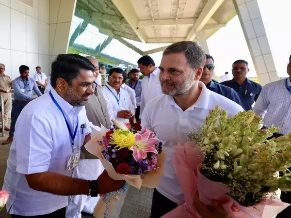 छत्रपति शिवाजी महाराज की प्रतिमा का अनावरण करने कोल्हापुर पहुंचे Rahul Gandhi