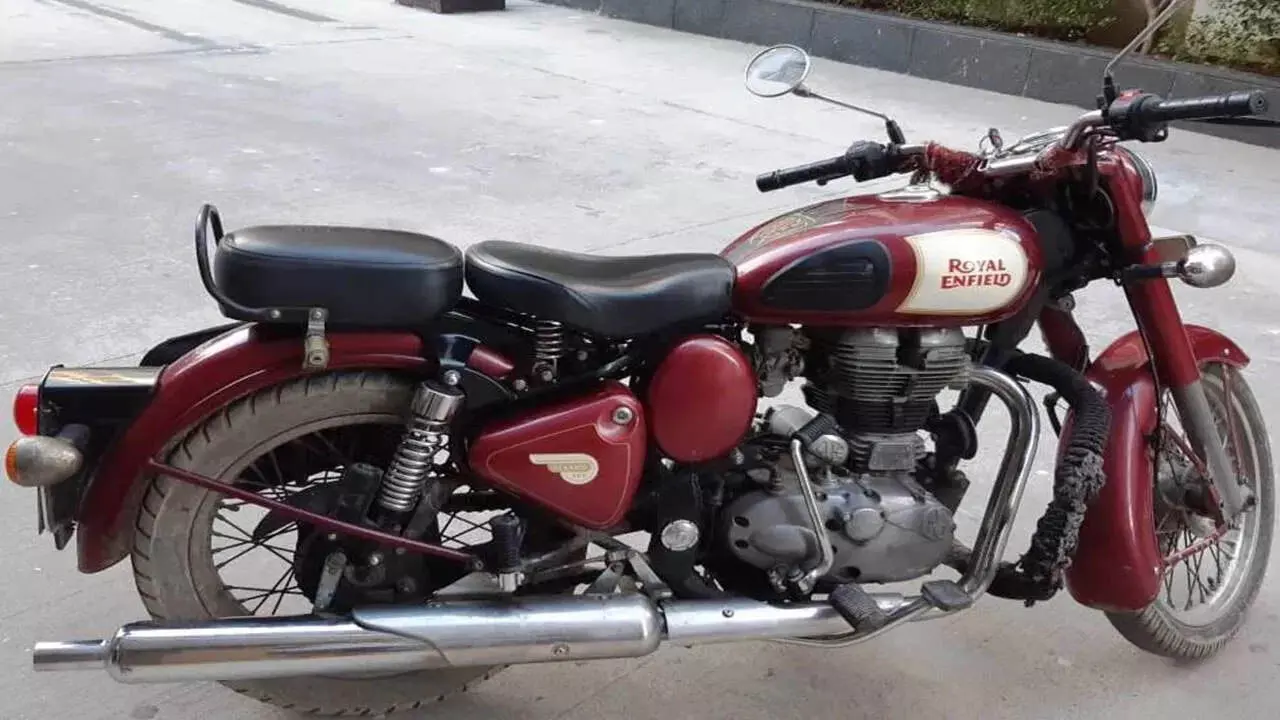 Royal Enfield मोटरसाइकिलों पर फिर टूट पड़े ग्राहक