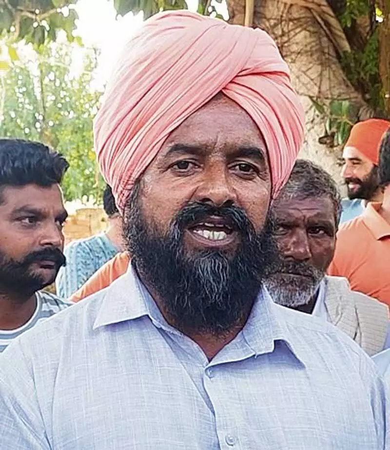 Punjab: शीर्ष पद के लिए 2 करोड़ रुपये दांव पर लगाने वाला ग्रामीण ‘लंबी छुट्टी पर चला गया’