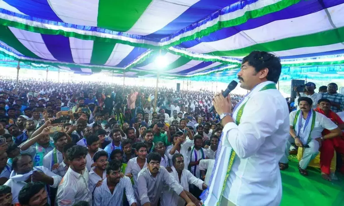 शिव प्रसाद रेड्डी ने YSRCP जिला प्रमुख का पदभार संभाला